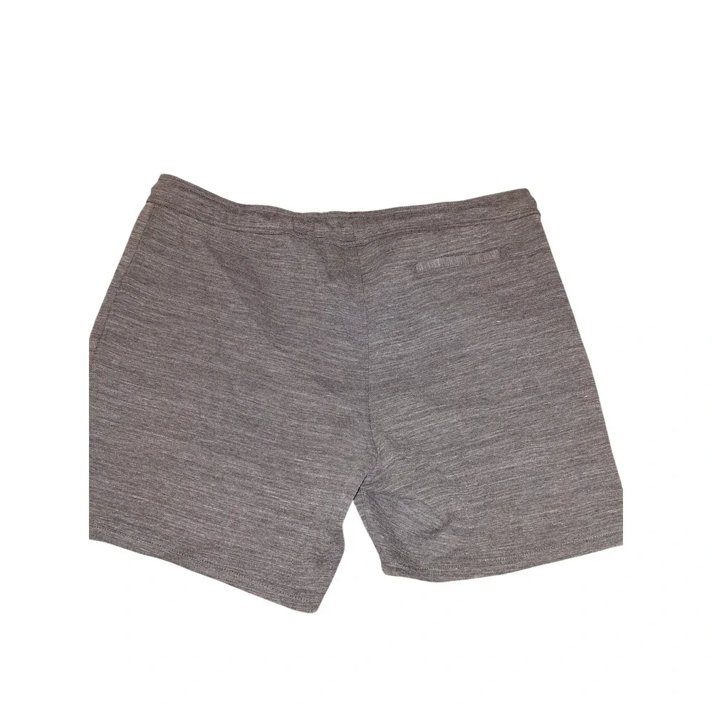 Urban Pipeline Mens Heather Gray Knit Shorts Size 42 Elastic Waist Zip Pockets